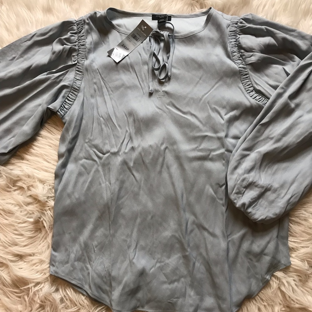 XXS ANN TAYLOR BLOUSE